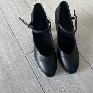 CAPEZIO 3800 BLACK MATTE LEATHER DANCE TAP MARY JANE SHOES WOMEN'S SIZE 9M